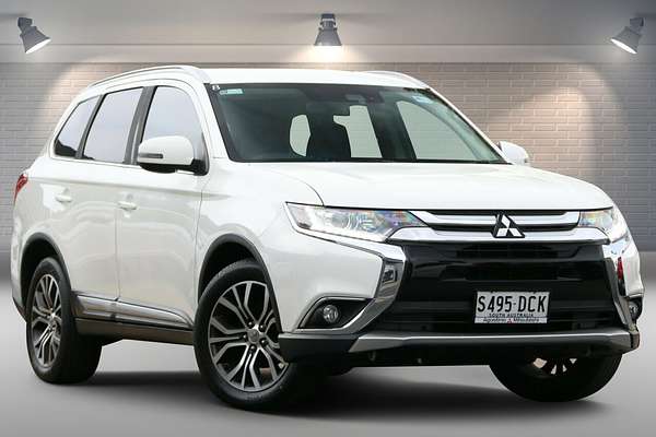 2017 Mitsubishi Outlander LS Safety Pack ZK