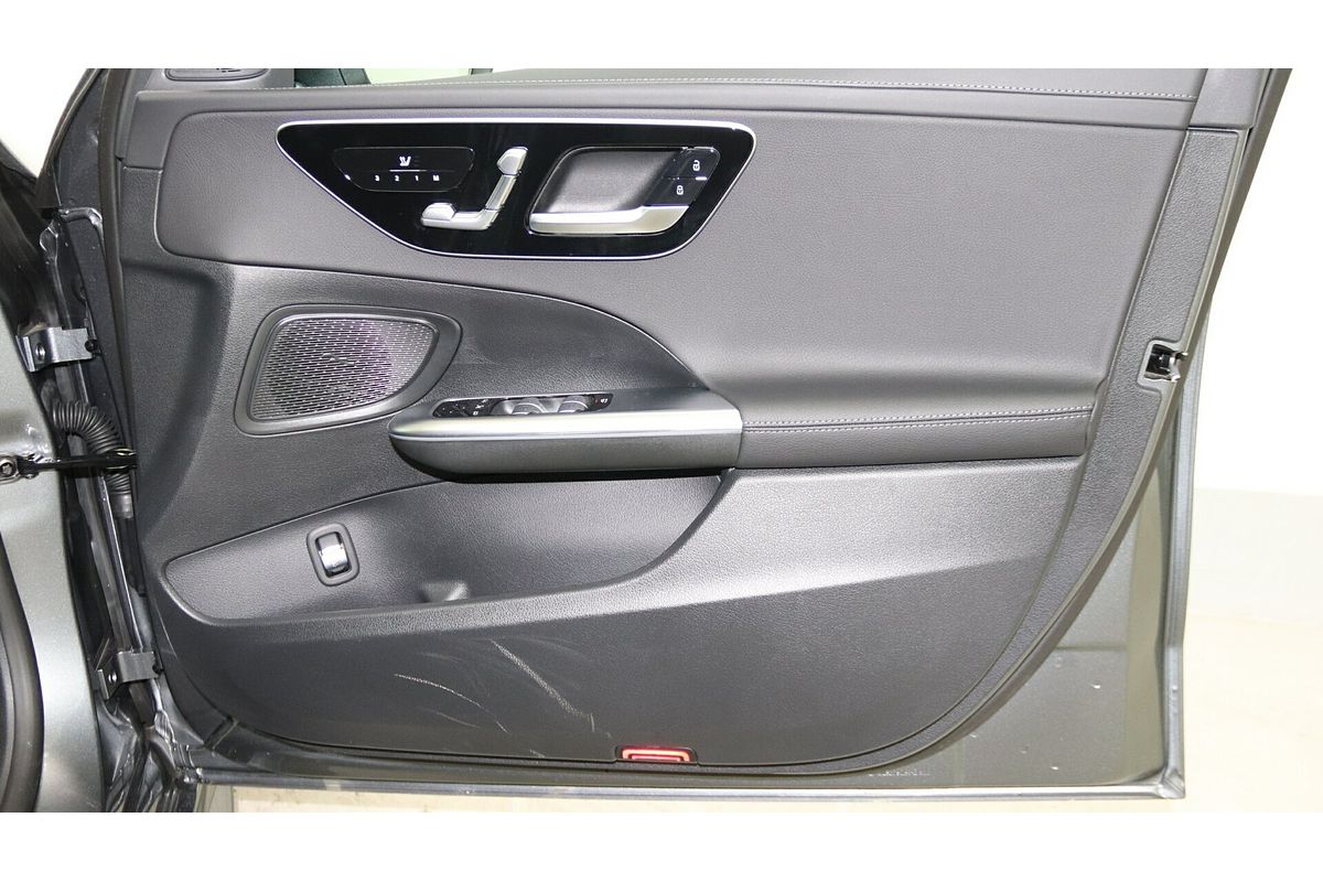 2024 Mercedes-Benz C-Class C300 W206