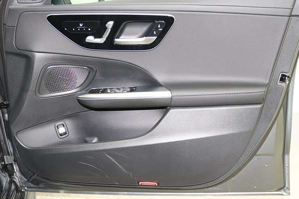 2024 Mercedes-Benz C-Class C300 W206
