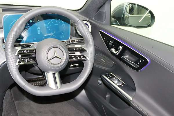 2024 Mercedes-Benz C-Class C300 W206