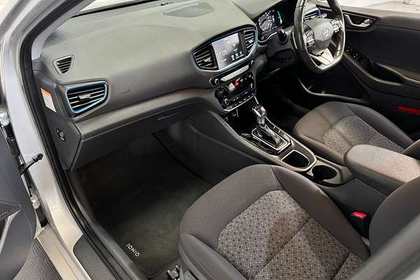 2018 Hyundai IONIQ Plug In Hybrid 1.6L DCT