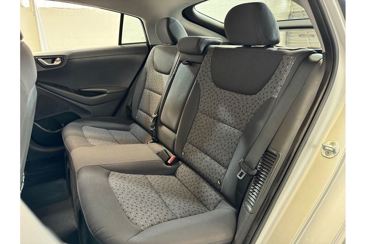 2018 Hyundai IONIQ Plug In Hybrid 1.6L DCT