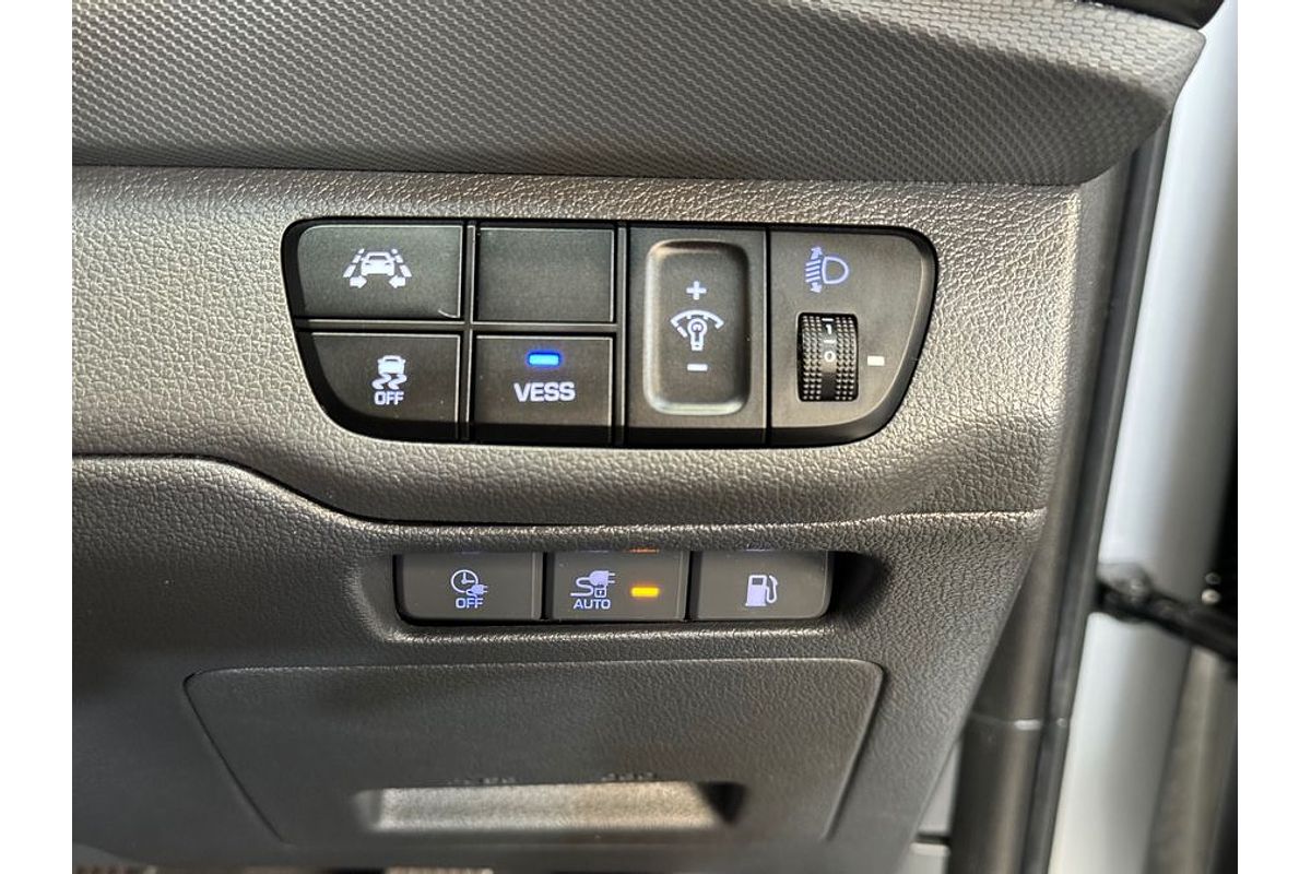 2018 Hyundai IONIQ Plug In Hybrid 1.6L DCT