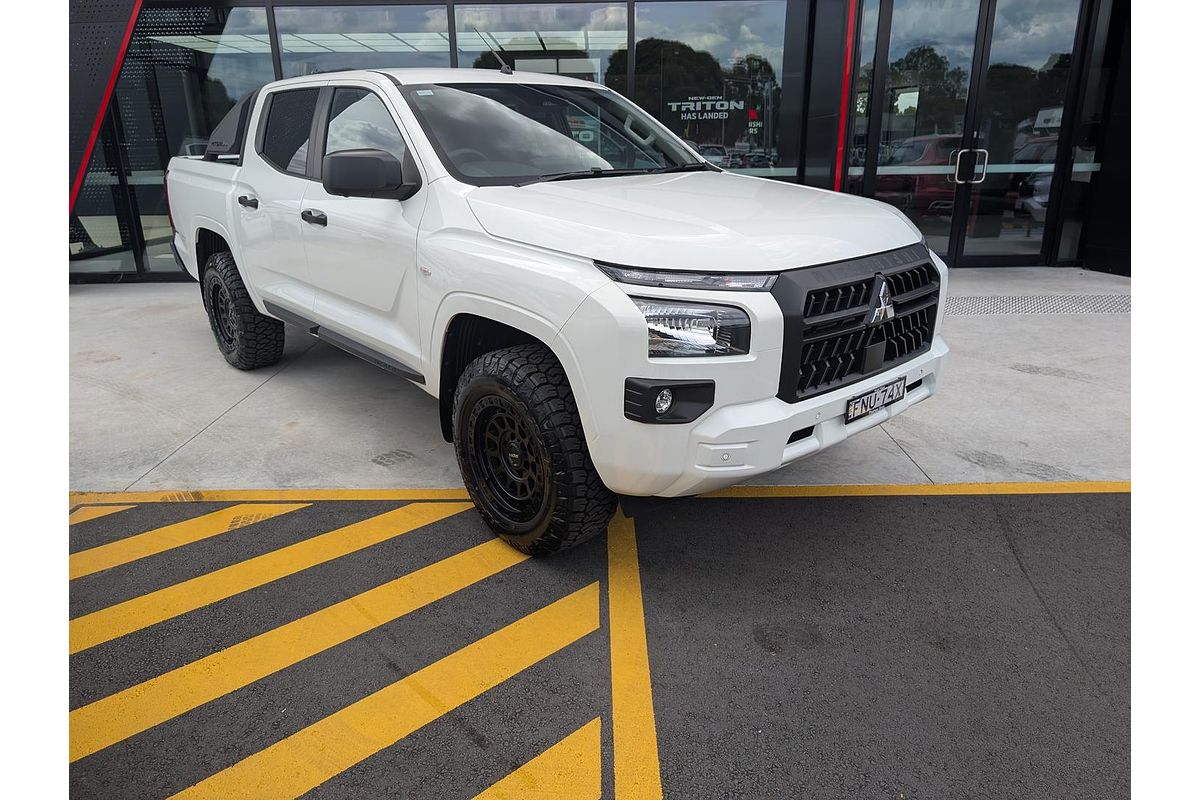 2024 Mitsubishi Triton GLX-R MV 4X4