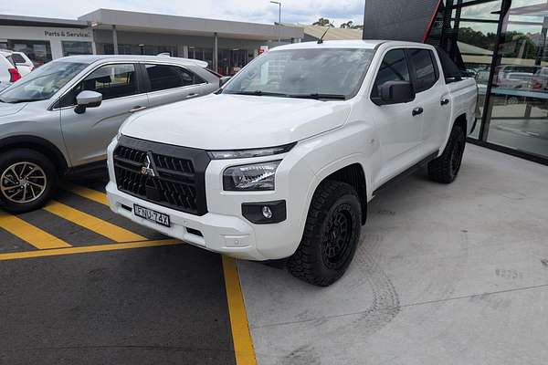 2024 Mitsubishi Triton GLX-R MV 4X4