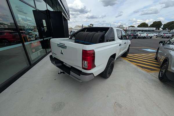 2024 Mitsubishi Triton GLX-R MV 4X4