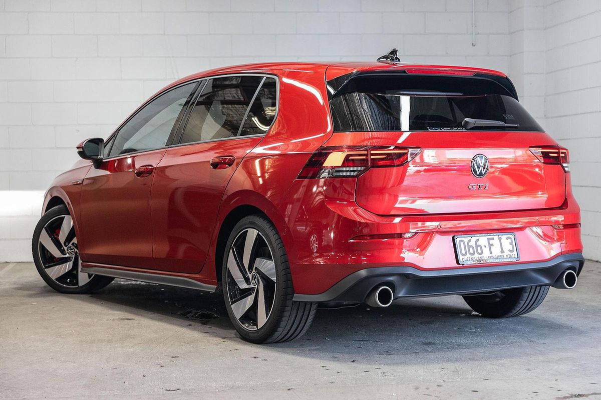 2022 Volkswagen Golf GTI 8