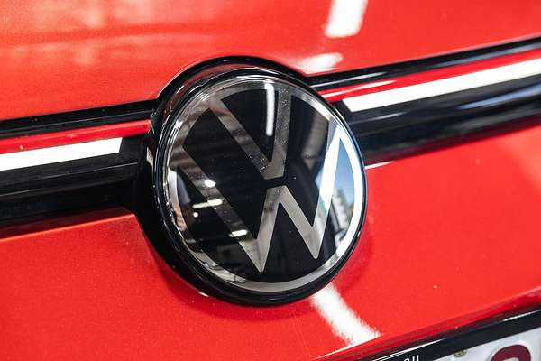 2022 Volkswagen Golf GTI 8