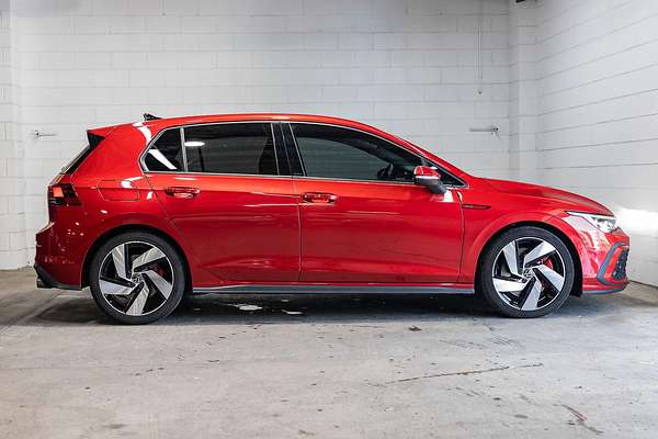 2022 Volkswagen Golf GTI 8