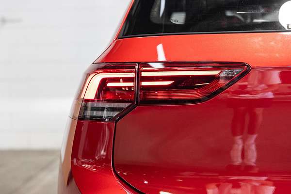 2022 Volkswagen Golf GTI 8