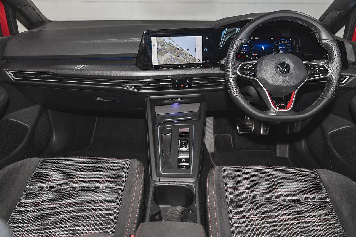 2022 Volkswagen Golf GTI 8