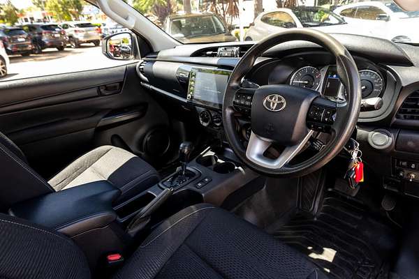 2021 Toyota Hilux SR GUN126R 4X4