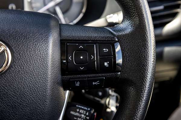 2021 Toyota Hilux SR GUN126R 4X4