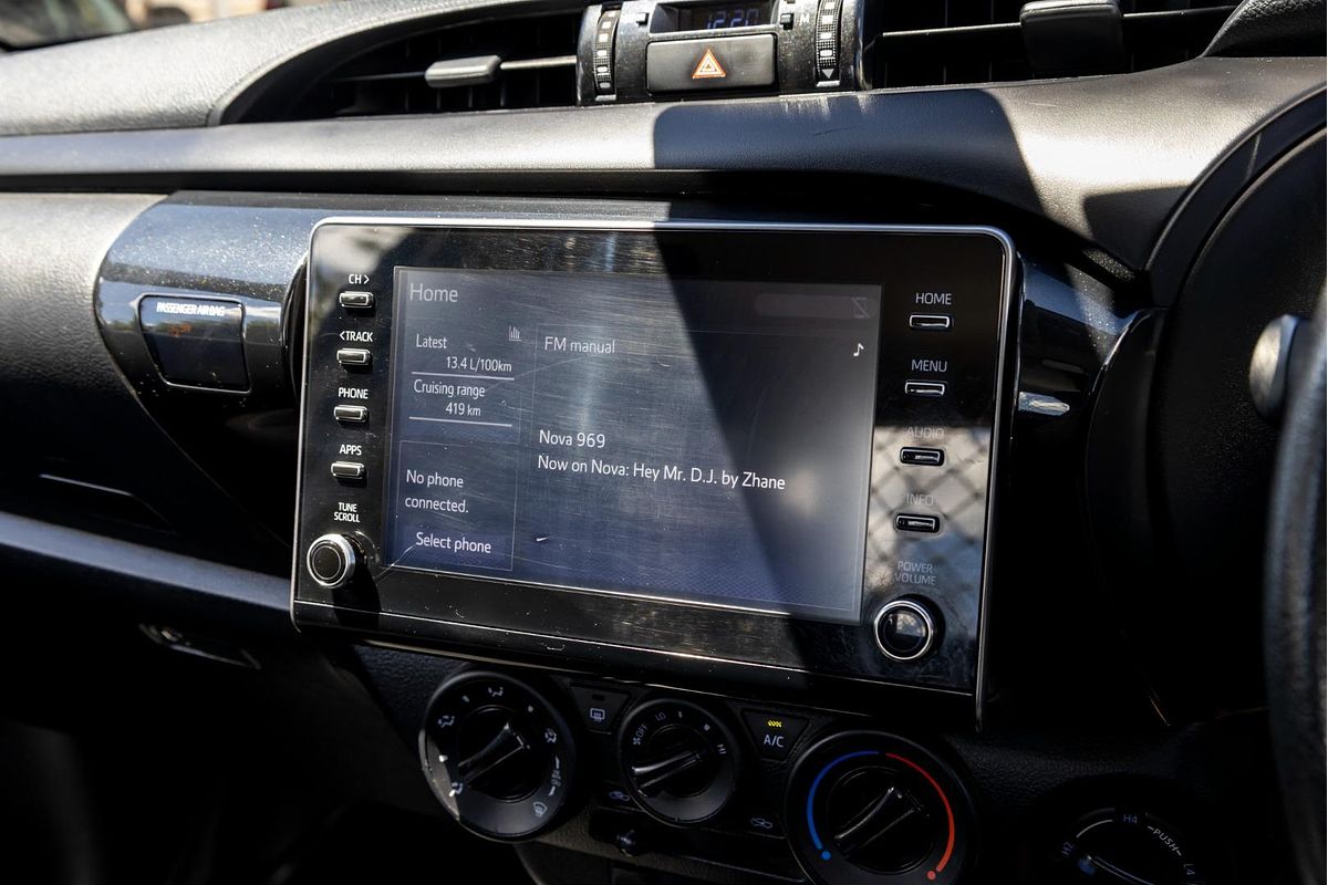 2021 Toyota Hilux SR GUN126R 4X4