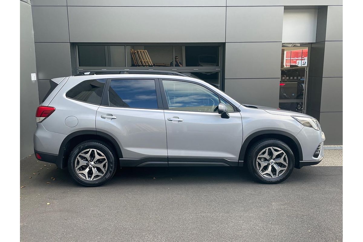 2023 Subaru Forester 2.5i-L S5