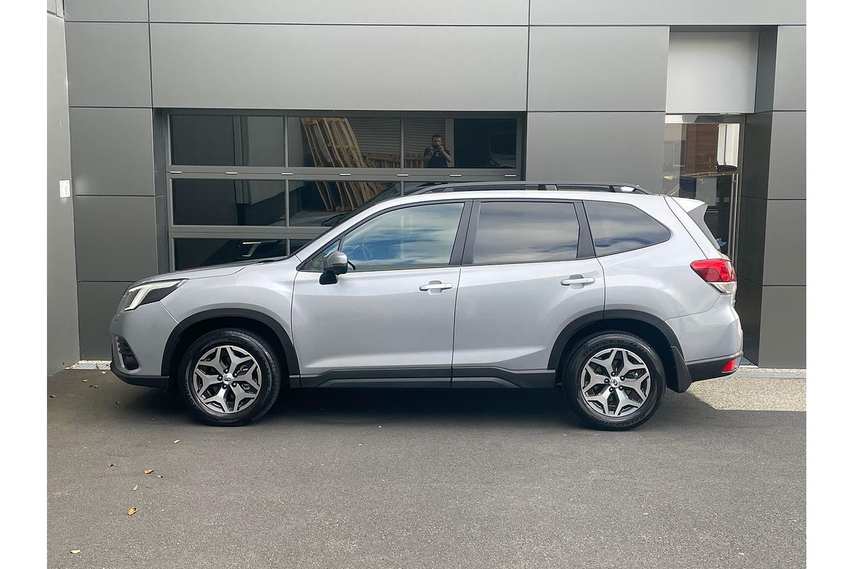 2023 Subaru Forester 2.5i-L S5