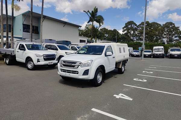 2019 Isuzu D-MAX SX High Ride Rear Wheel Drive