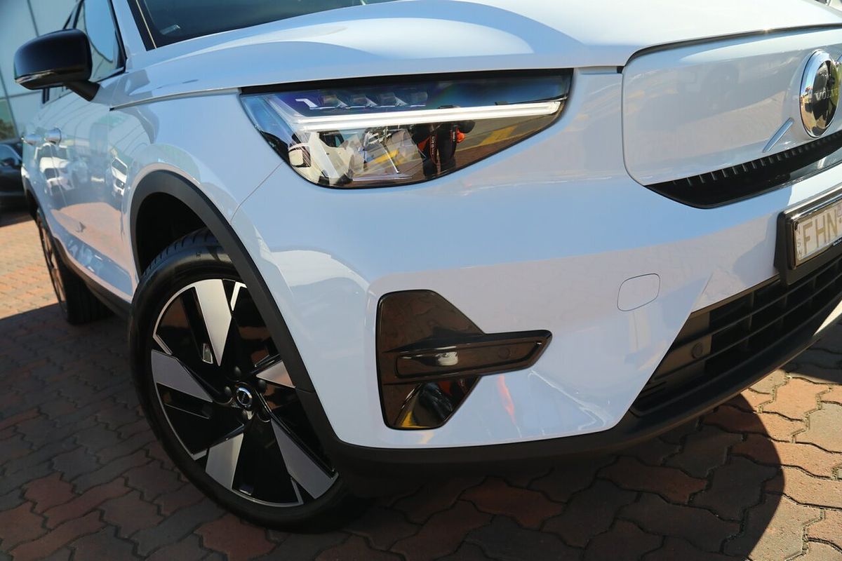 2024 Volvo C40 Recharge