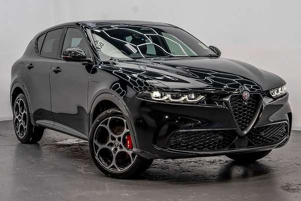 2023 Alfa Romeo Tonale Veloce Plug-In Hybrid