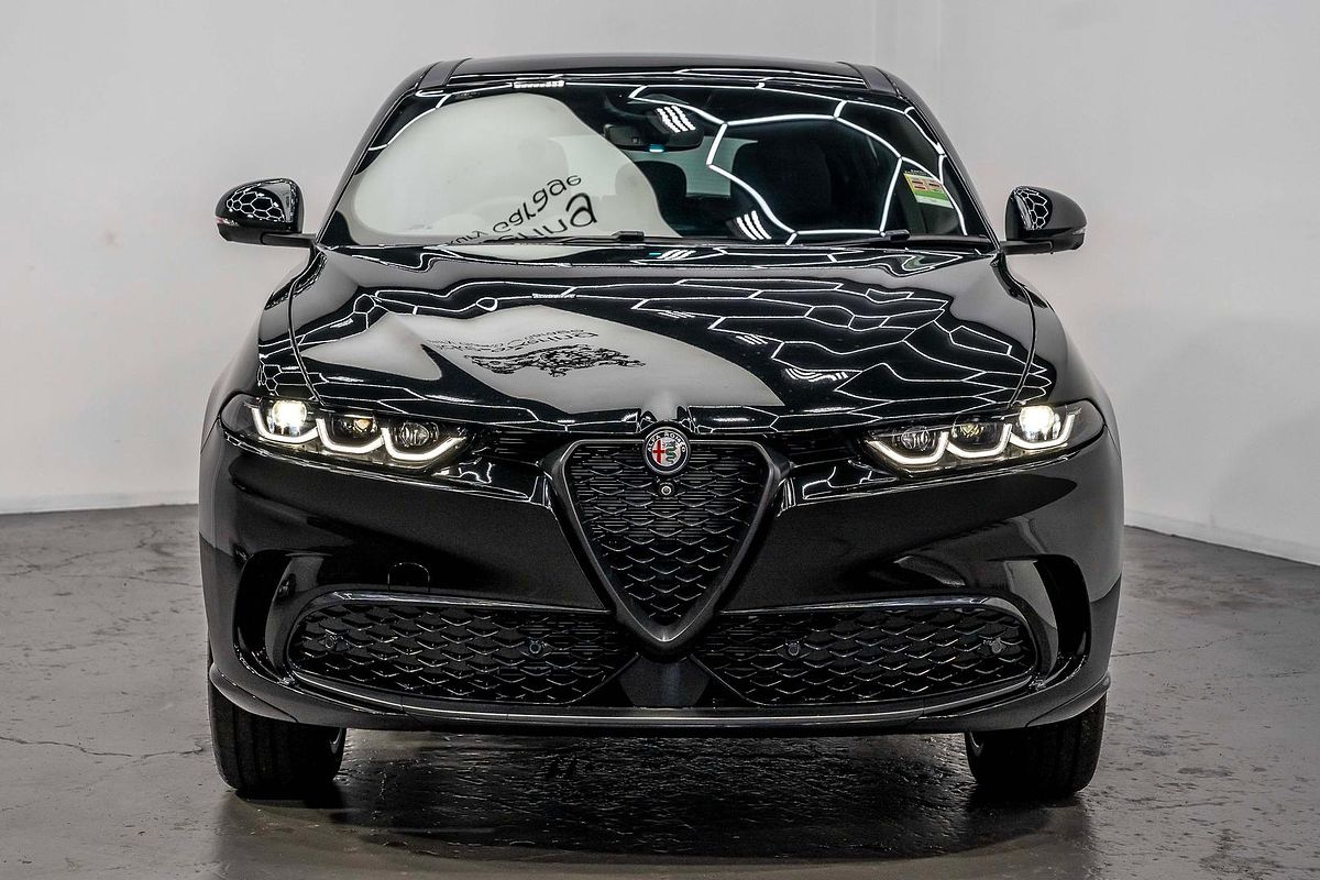 2023 Alfa Romeo Tonale Veloce Plug-In Hybrid