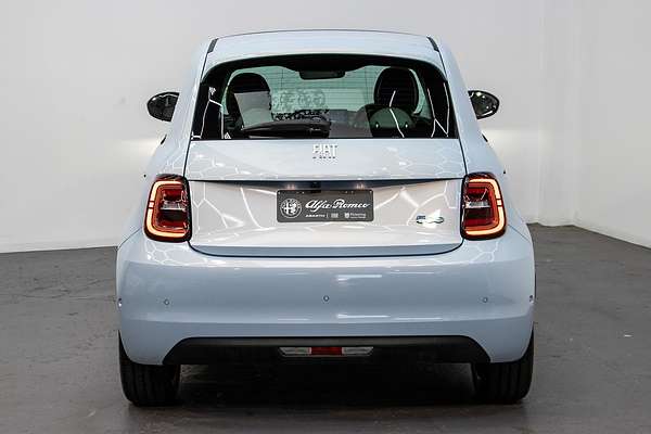 2023 Fiat 500e La Prima