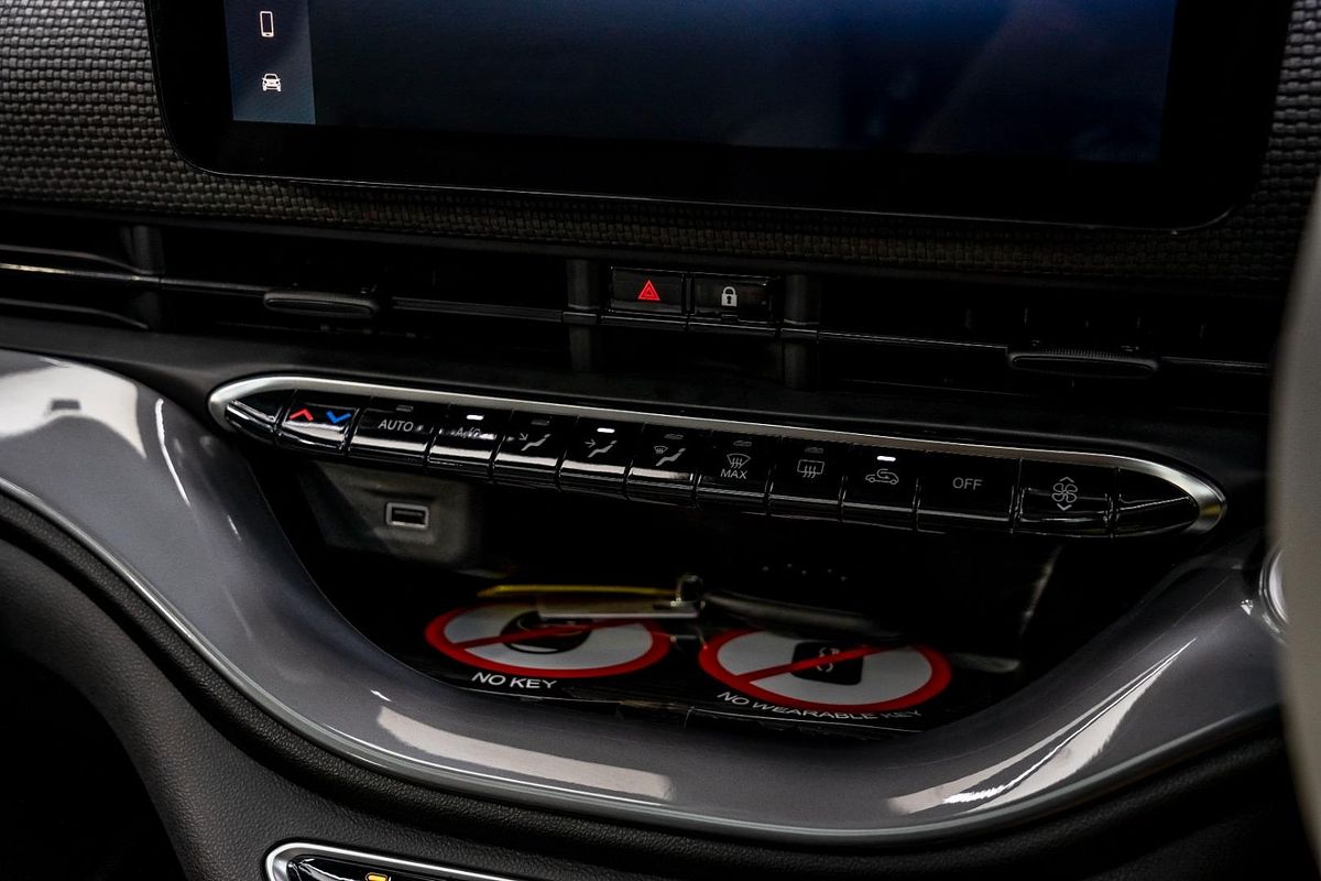 2023 Fiat 500e La Prima