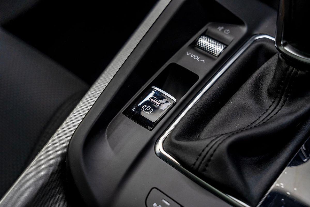 2023 Alfa Romeo Tonale Veloce Plug-In Hybrid