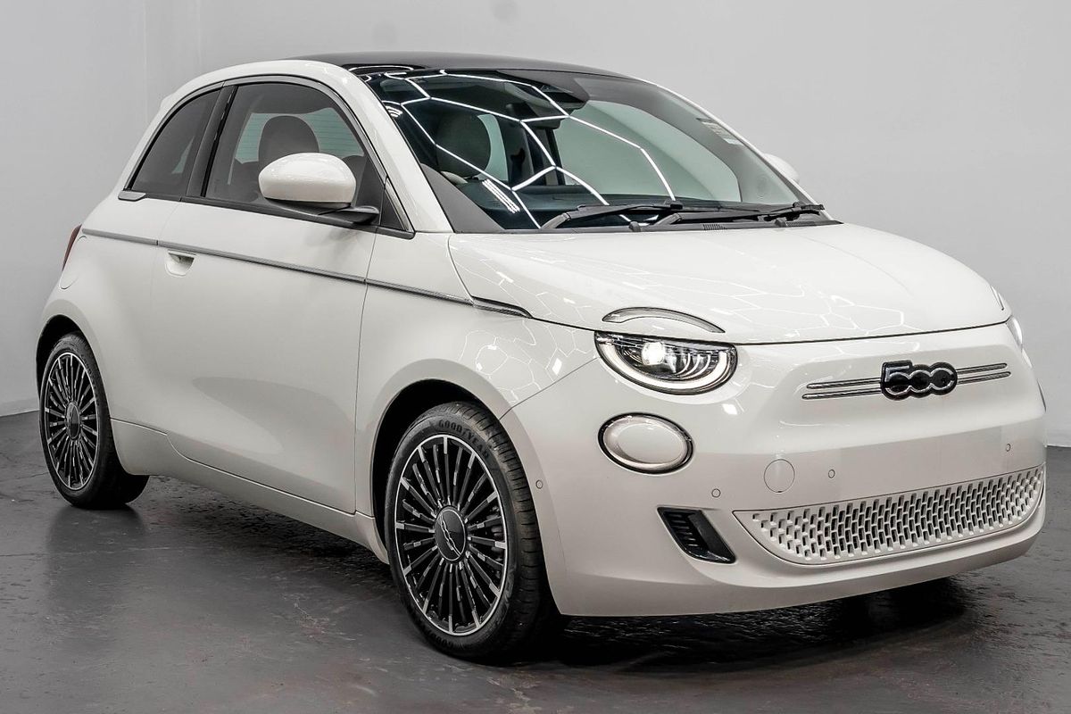2023 Fiat 500e La Prima