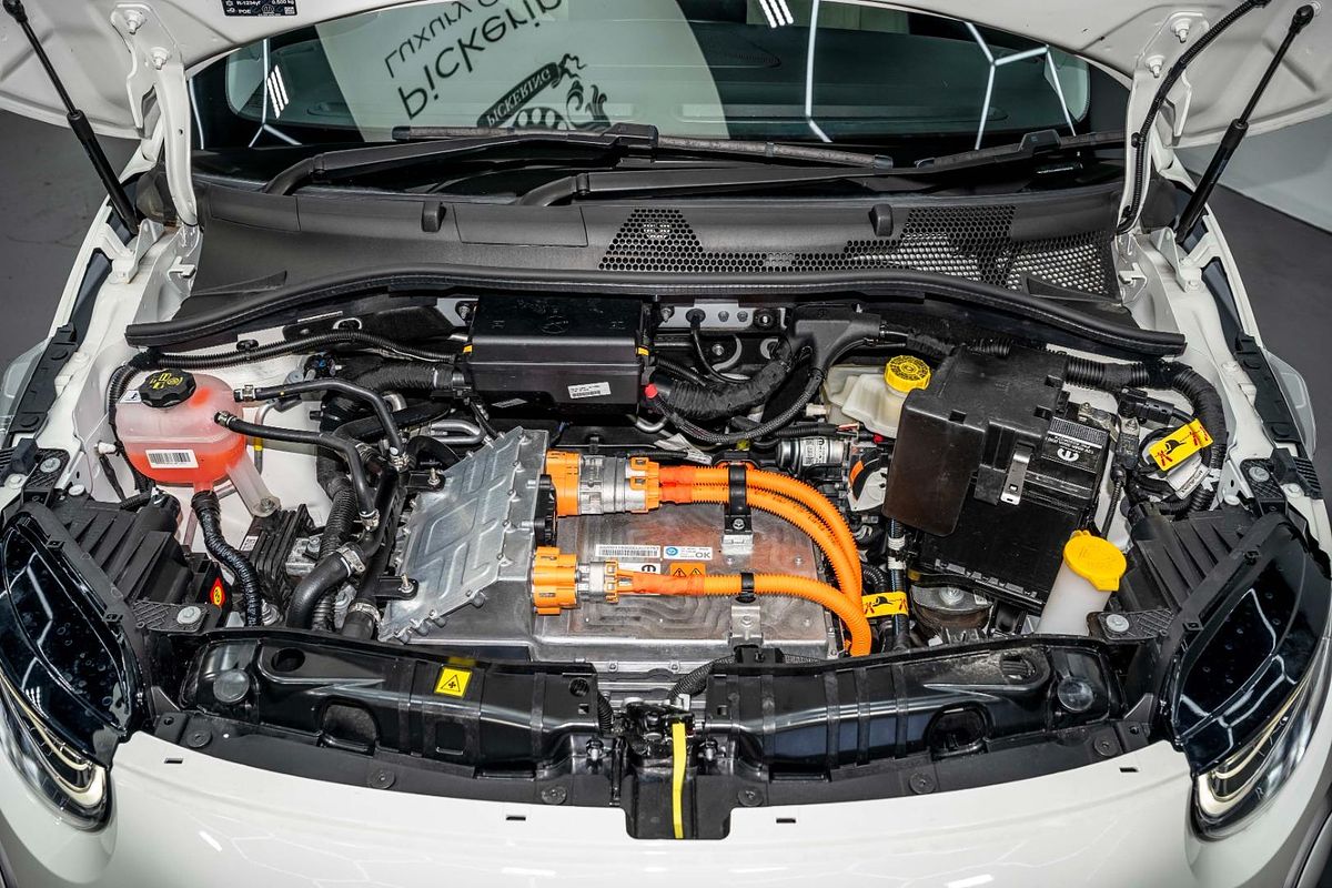 2023 Fiat 500e La Prima