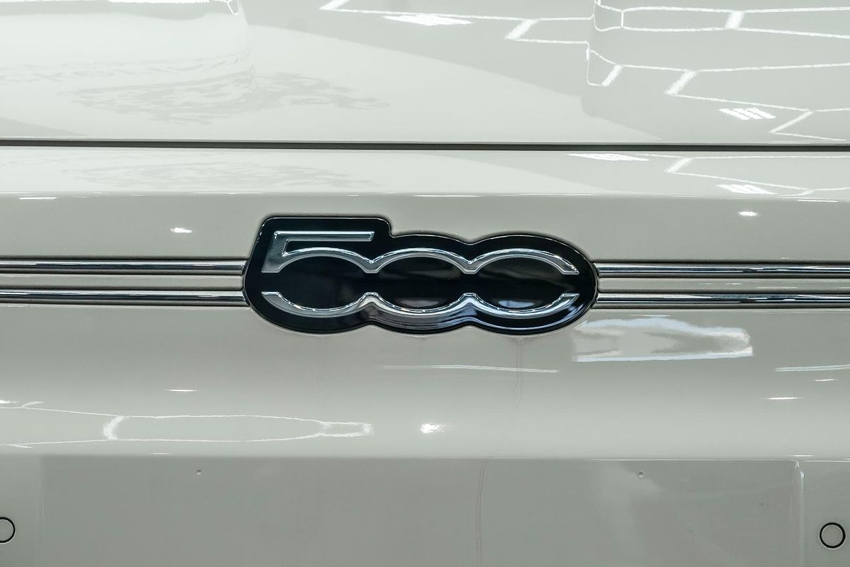 2023 Fiat 500e La Prima