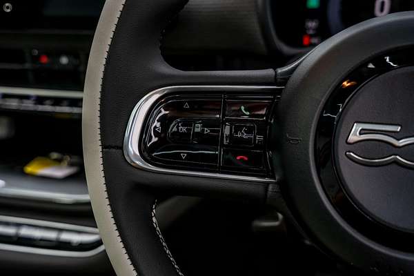 2023 Fiat 500e La Prima