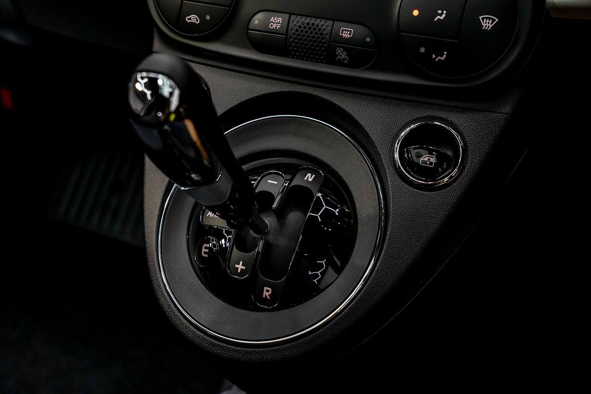 2024 Fiat 500 Dolcevita