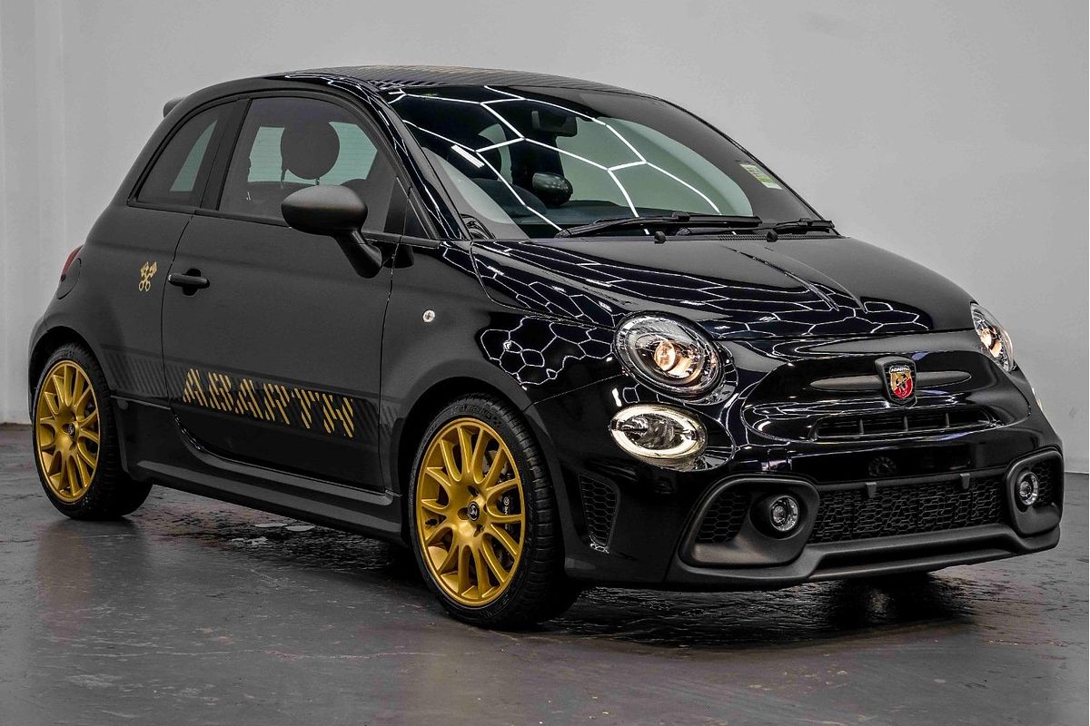 2024 Abarth 695 75 Anniversario