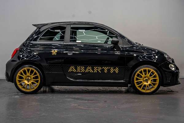 2024 Abarth 695 75 Anniversario