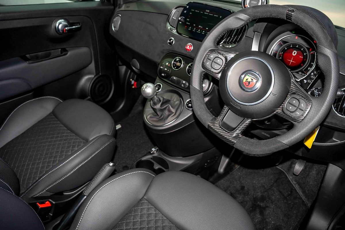 2024 Abarth 695 75 Anniversario