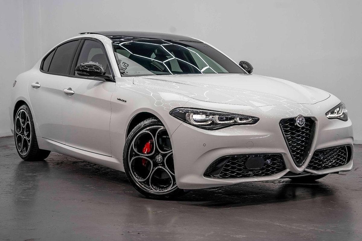 2023 Alfa Romeo Giulia Veloce Series 4