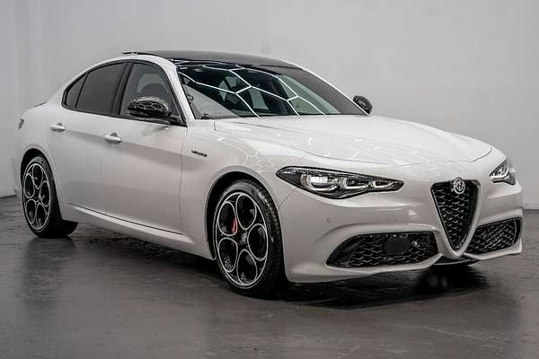 2023 Alfa Romeo Giulia Veloce Series 4