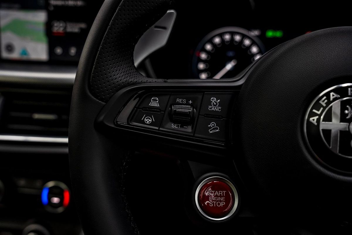 2023 Alfa Romeo Stelvio Veloce Series 4