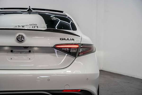 2023 Alfa Romeo Giulia Veloce Series 4