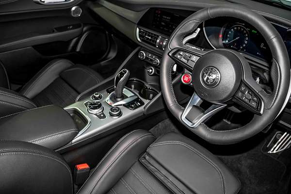 2023 Alfa Romeo Giulia Veloce Series 4