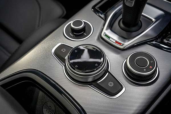 2023 Alfa Romeo Stelvio Veloce Series 4