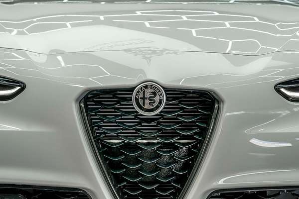 2023 Alfa Romeo Giulia Veloce Series 4