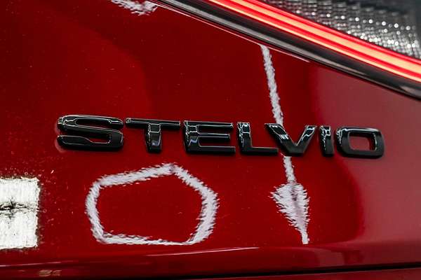 2023 Alfa Romeo Stelvio Veloce Series 4