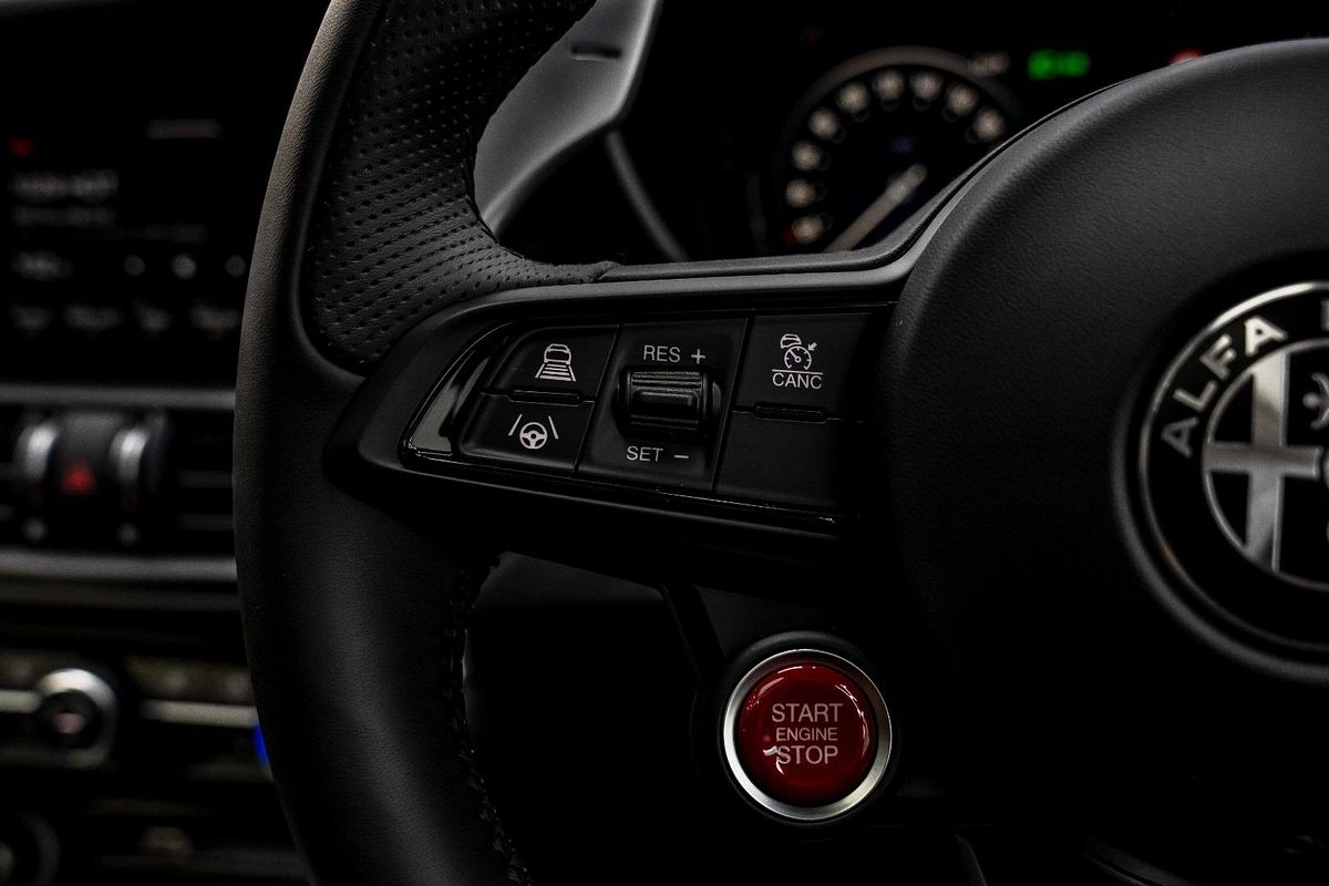 2023 Alfa Romeo Giulia Veloce Series 4