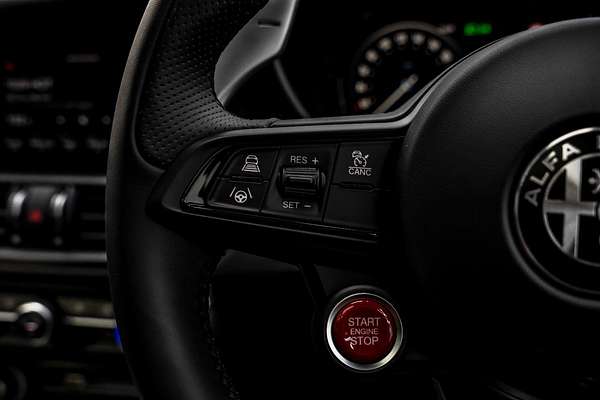 2023 Alfa Romeo Giulia Veloce Series 4