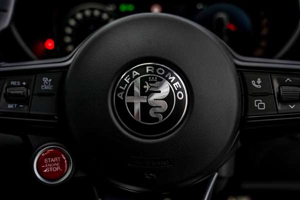 2023 Alfa Romeo Giulia Veloce Series 4