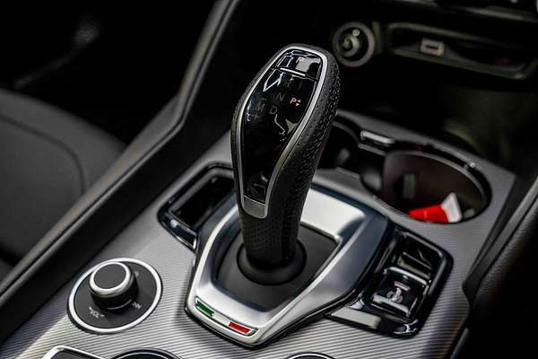 2023 Alfa Romeo Giulia Veloce Series 4