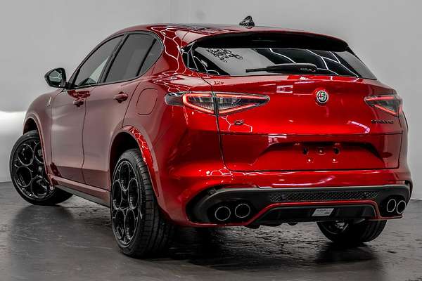 2024 Alfa Romeo Stelvio Quadrifoglio Super Sport Series 5