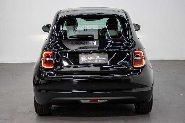 2023 Fiat 500e La Prima