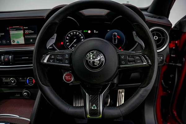 2024 Alfa Romeo Stelvio Quadrifoglio Super Sport Series 5
